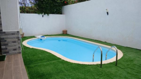Villa avec piscine privée près de Casablanca Maroc